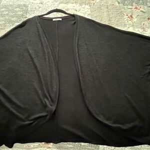 89th & Madison Black Shrug Sweater with Dolman Sleeves